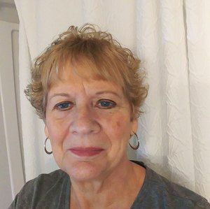 Meet your Posher, Adele